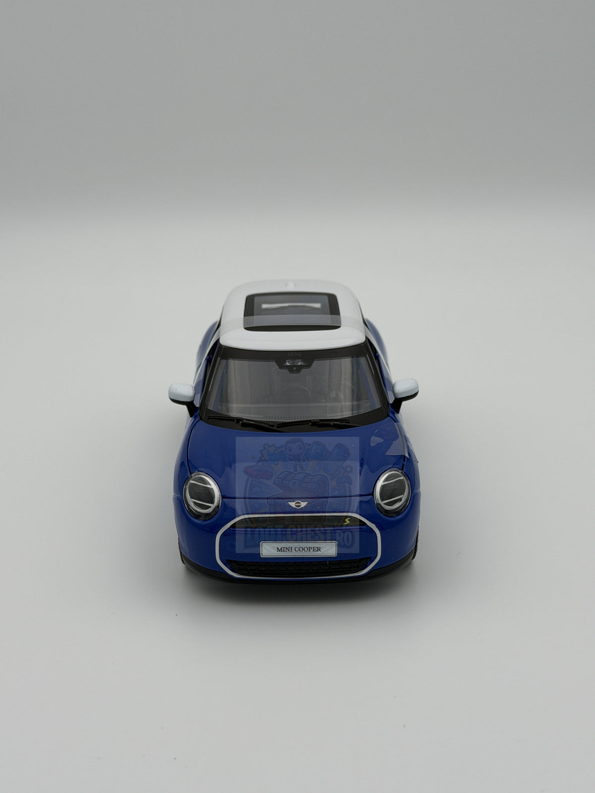 Macheta auto MINI COOPER SE (101) 2024 1/24 MAISTO
