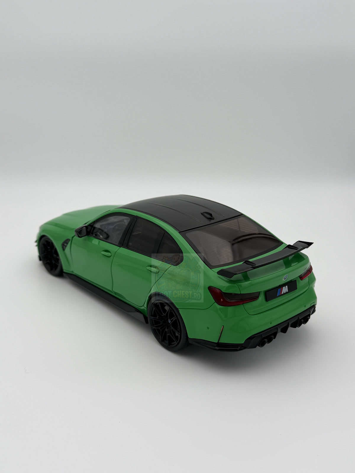 Macheta auto BMW M3 (G80) 2024 GREEN BLACK 1/18 SOLIDO