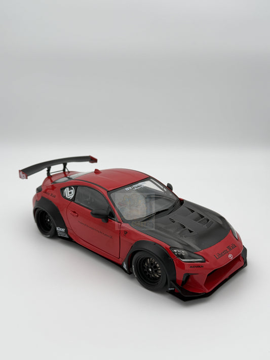 Macheta auto TOYOTA GR86 LBWK BODY KIT COUPE 1/18 SOLIDO
