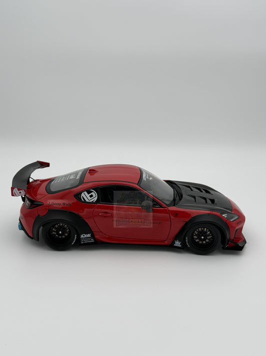 Macheta auto TOYOTA GR86 LBWK BODY KIT COUPE 1/18 SOLIDO